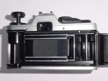 Olympus OM10 SLR 35mm Analogue Film Camera & Olympus 50mm F/1.8 Lens Included - Serviced.